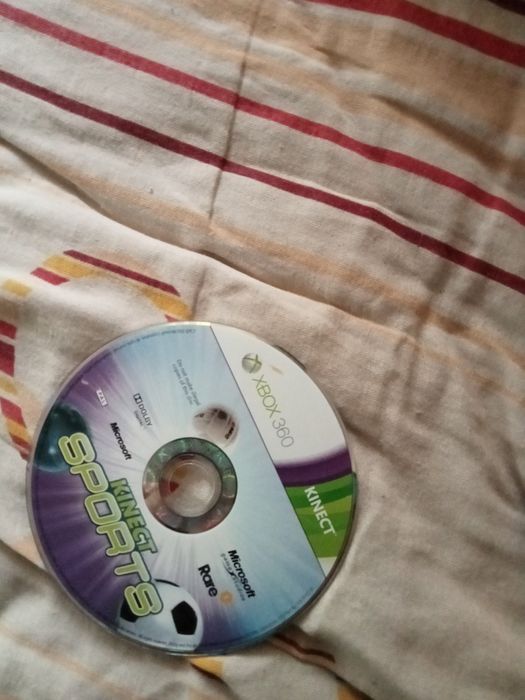 Kinect Xbox 360 wraz z grami