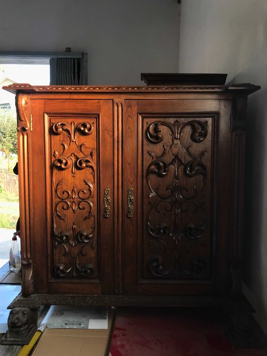 Sala em Madeira Trabalhada