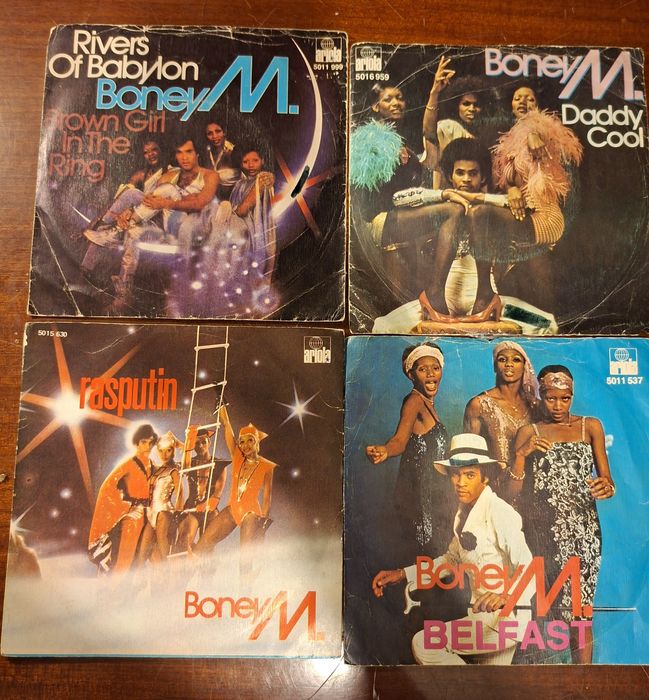 4 singles Boney M