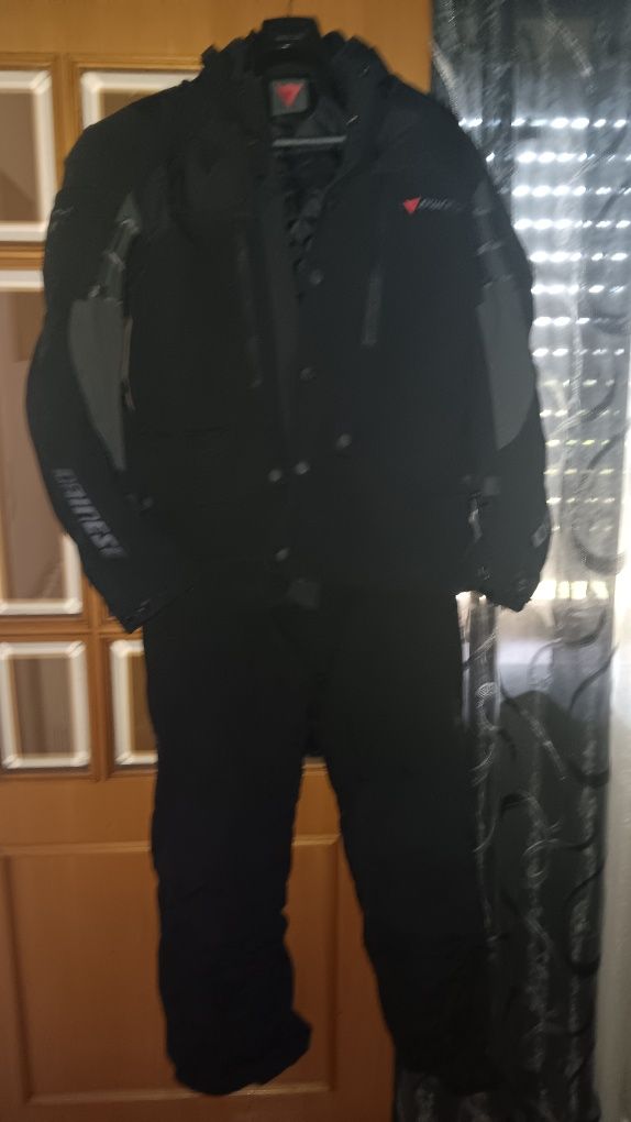Fato motard Dainese GORE-TEX Novo – Casaco 52 / Calças 50