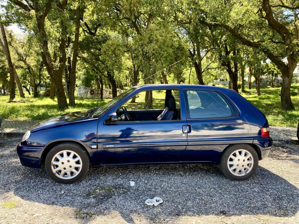 Citroen saxo 1.5 (2 lugares) acresce 50€ por defeito que encontrarem