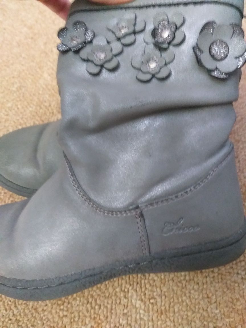 Botas menina Chicco 28