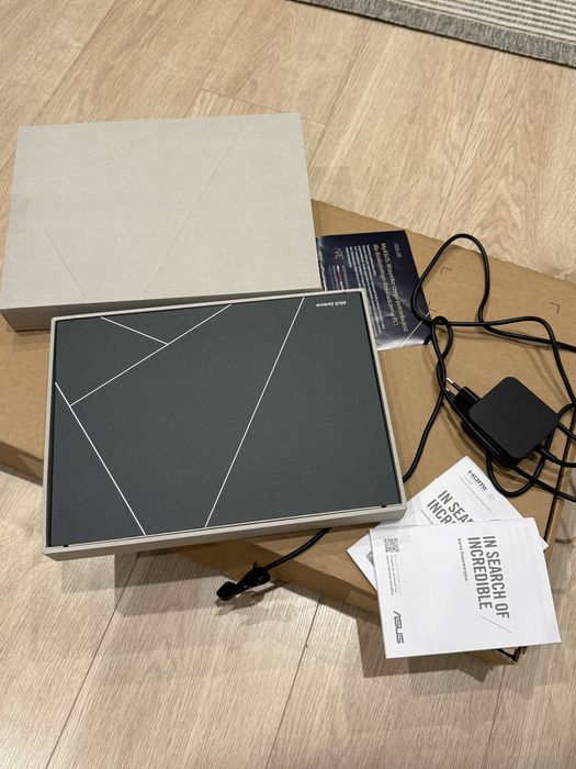 Laptop Asus Zenbook S 13 OLED intel ultra 7 32gb ram 1 tb gwarancja