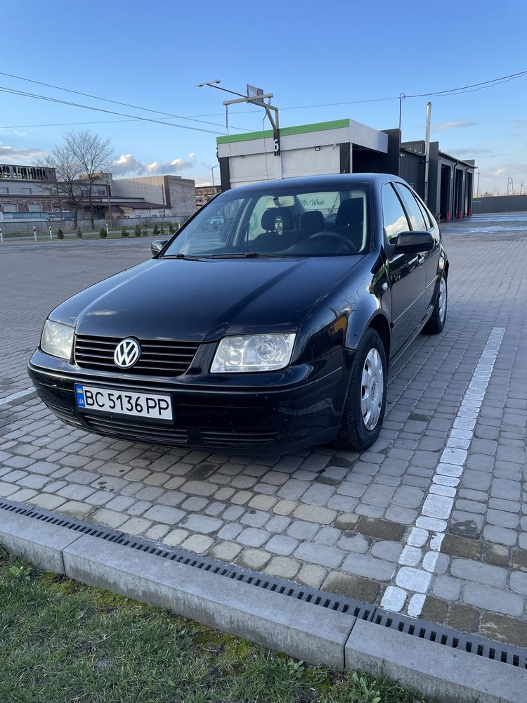 Volkswagen bora(Vw)