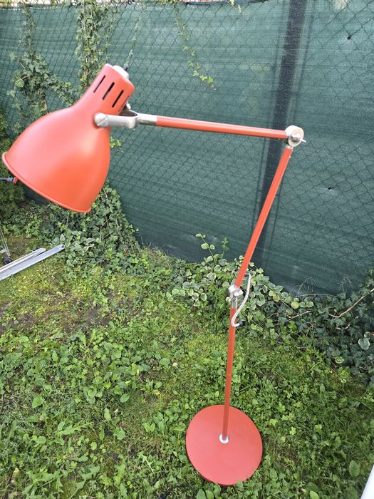 Lampka podłogowa ikea arod w stylu PRL
