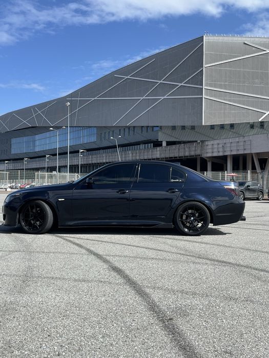 Продам Bmw 530xi ( можливий обмін )