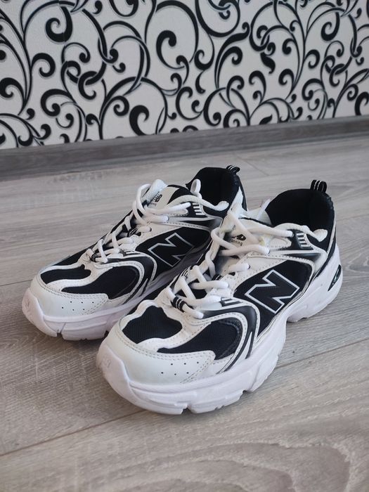 Кросівки New Balance 35 р