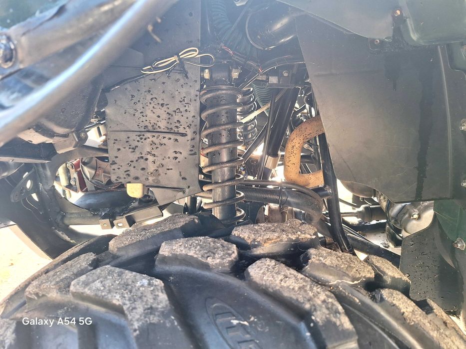 Продам квадроцикл Kavasaki 750