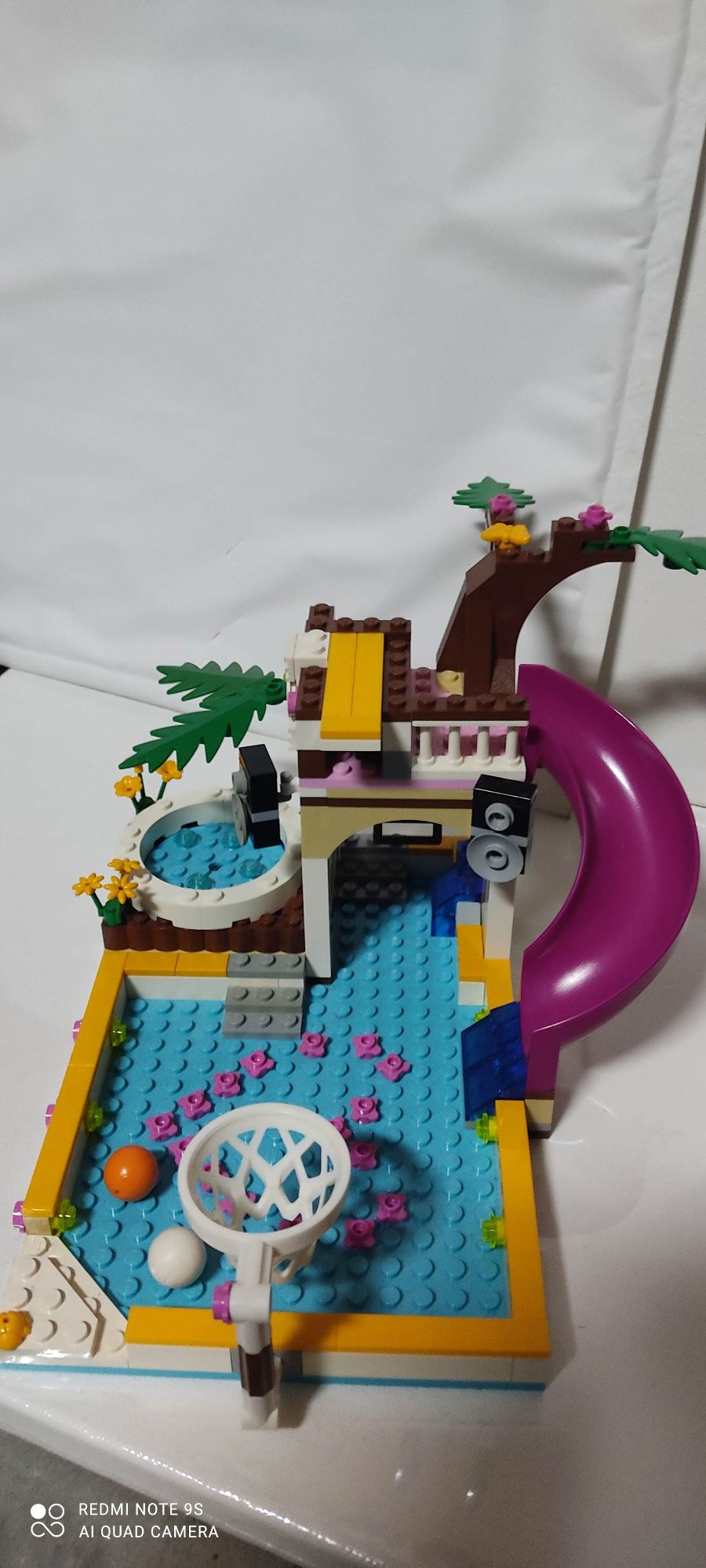 LEGO friends, basen w heartlake 41008