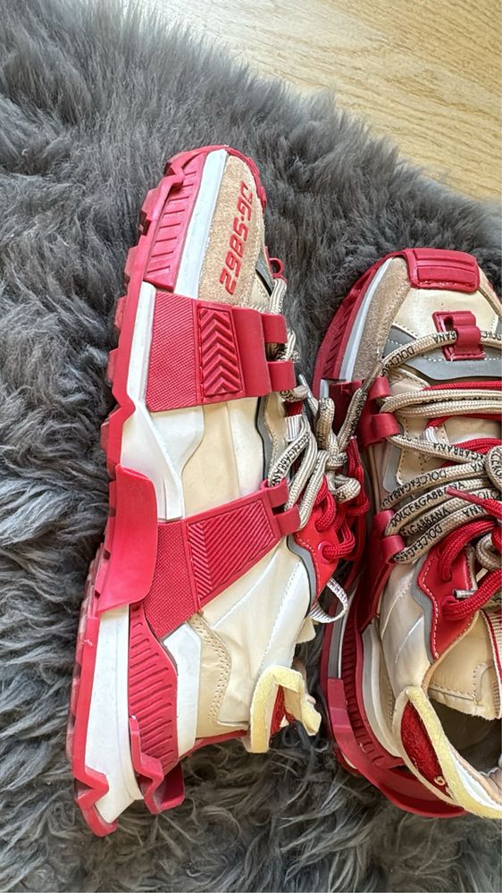 Sprzedam buty Dolce Gabbana 38 skóra naturalna