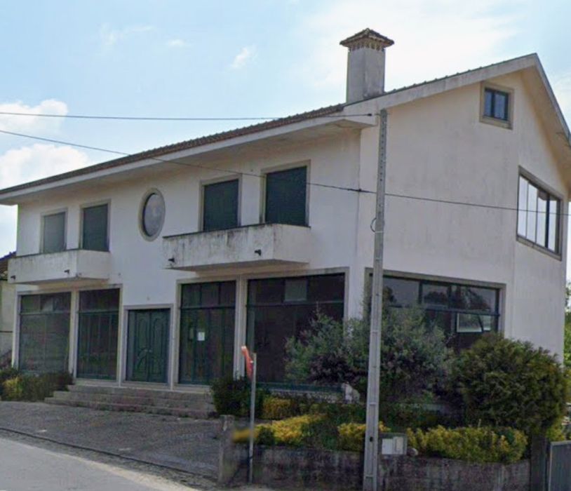 Arrendo espaço para stand ou outros serviços