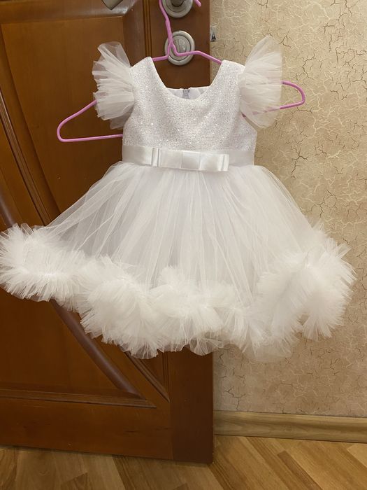 Праздничное платье на годик