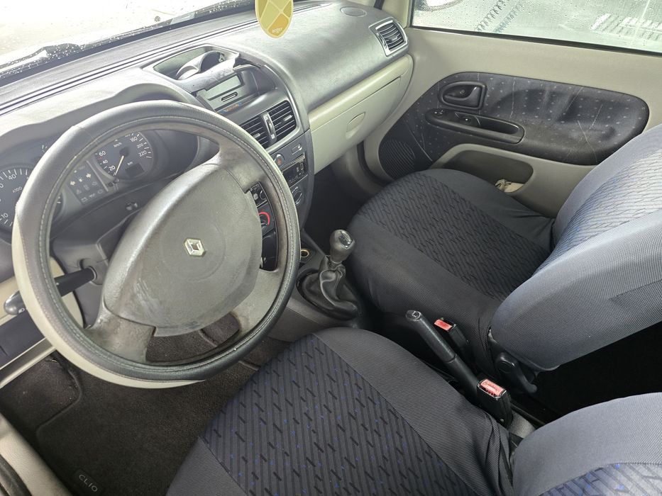 Renault Clio 1.2 16V - Ler Descrição