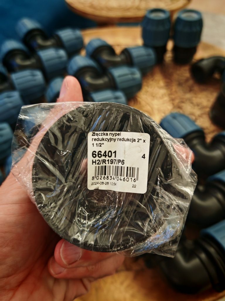 Nypel redukcyjny 2" / 1 1/2" GW 2szt.