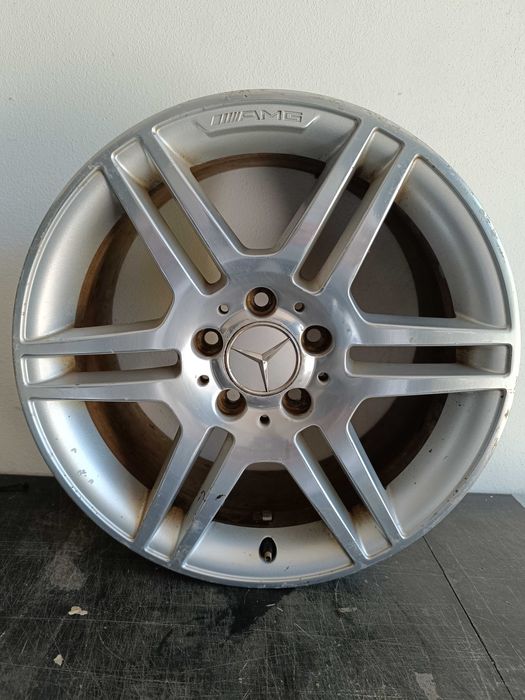 Jogo de 2 jantes AMG Mercedes originais