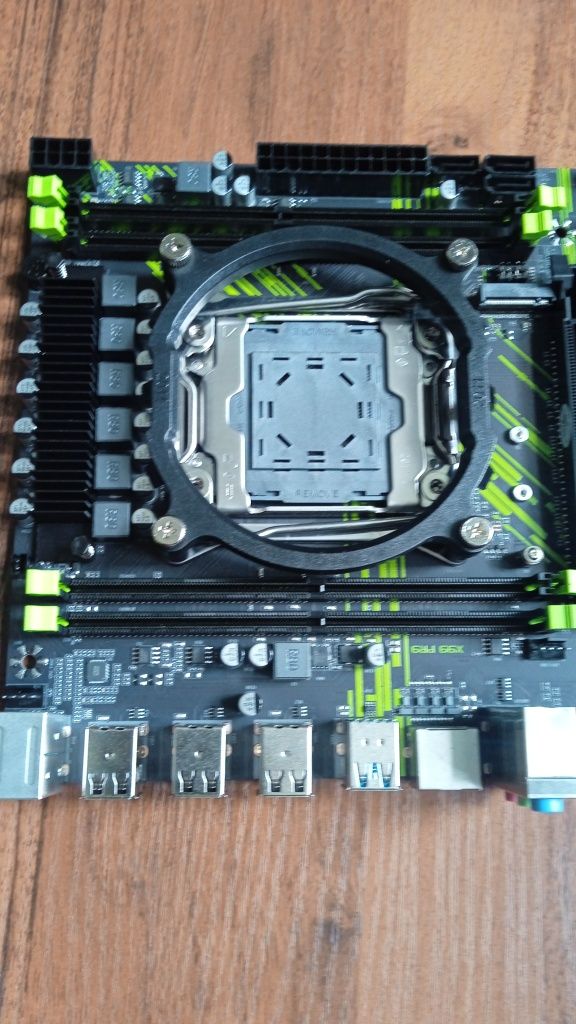Материнська плата Machinist X99 PR9