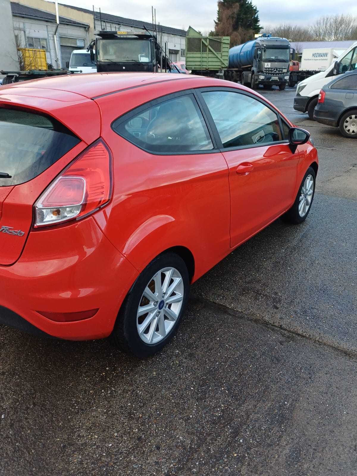 Samochód Ford Fiesta MK 7