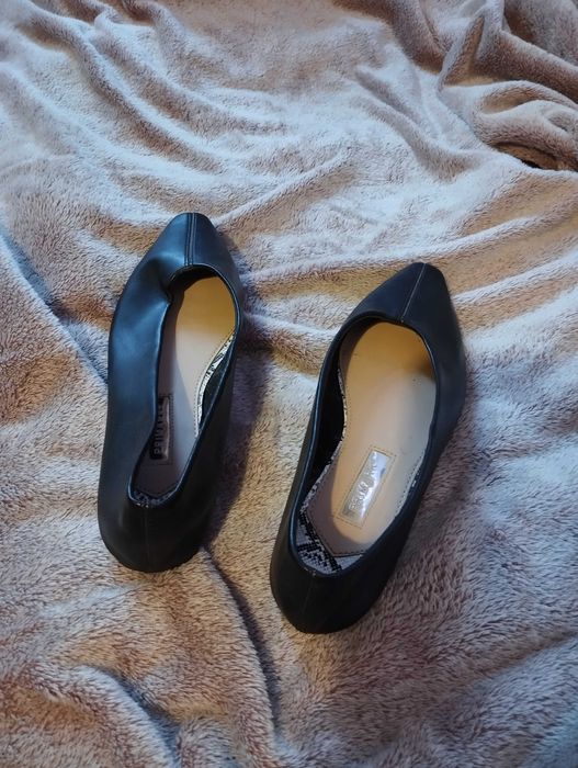 Czarne baleriny spiczaste Primark 38