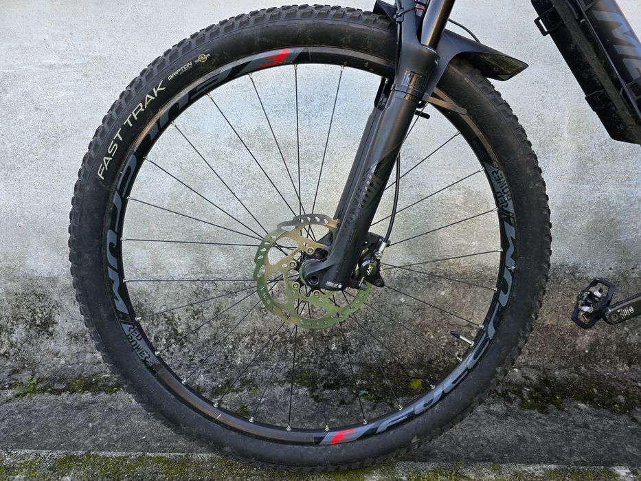 Merida Ninety Six 29er carbono