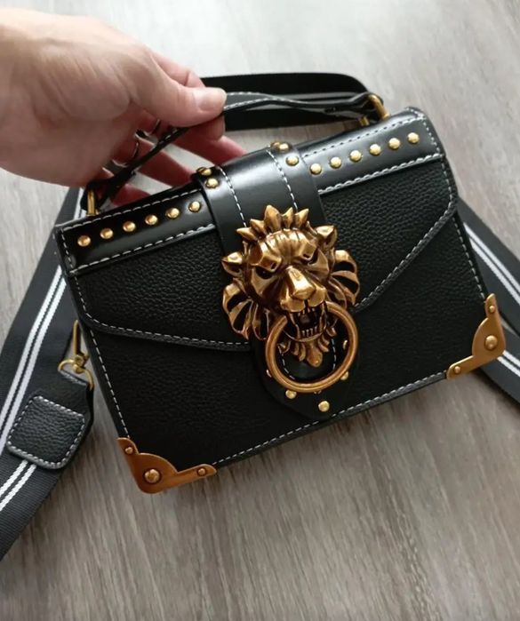 Сумка нова вишукана