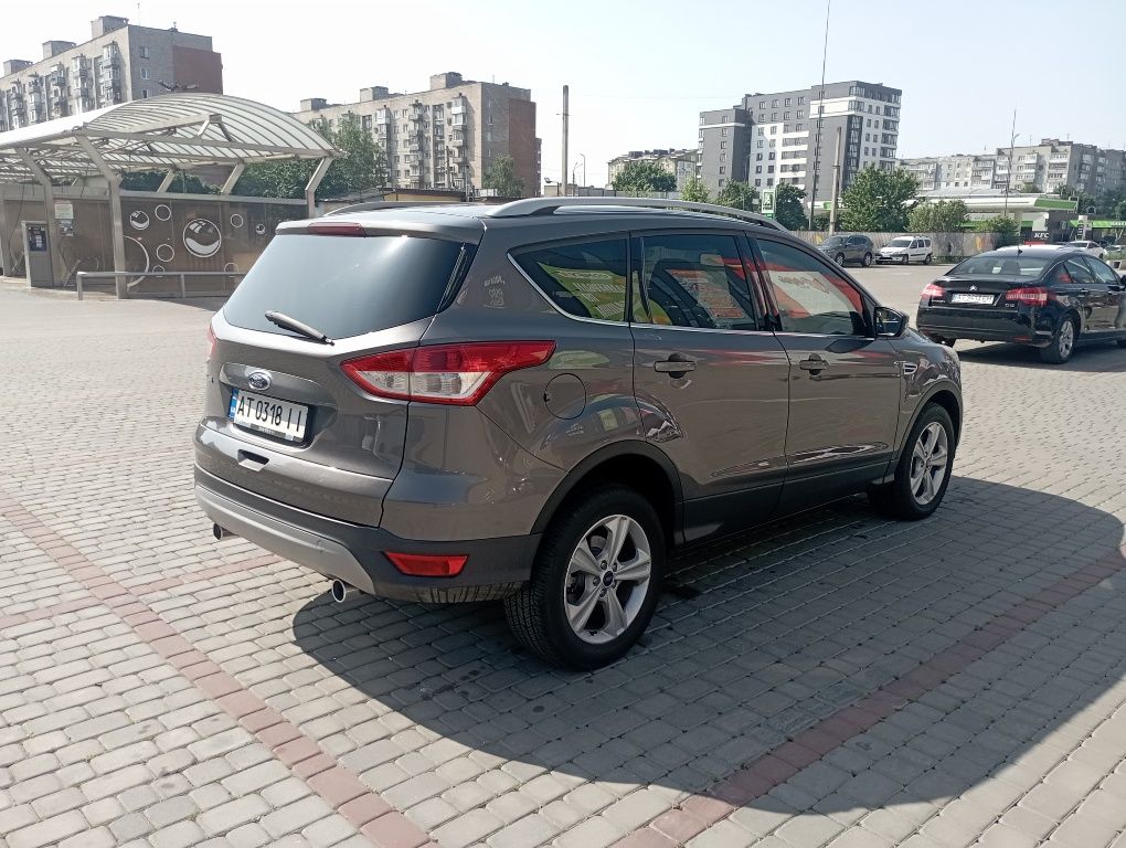 ТЕРМІНОВО Ford Kuga 19.06.2014 офіційна 2 л дизель автомат, 112 тис.км