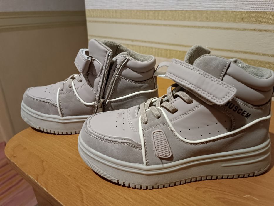 Осінньо -весняні ботіночки