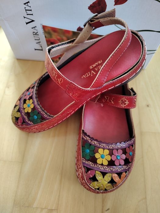 Nowe sandały Laura Vita - r.37