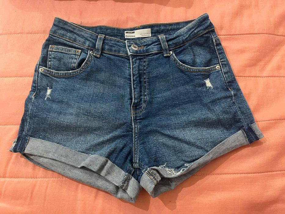 Short jeans azul