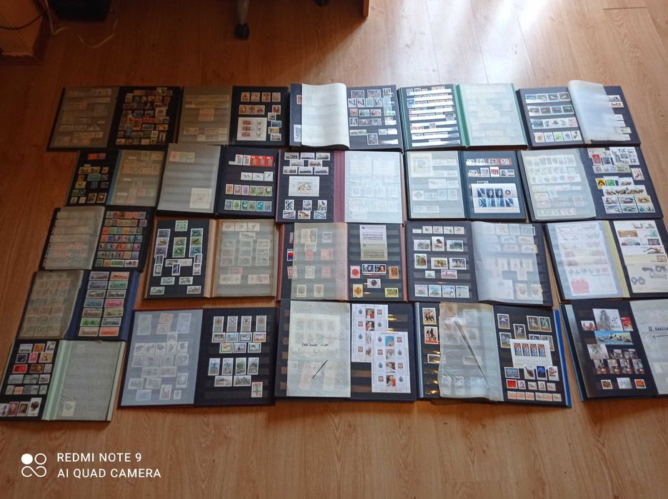 Znaczki, filatelistyka. II RP, II WŚ, GG, PRL, III RP, 21 klaserów.