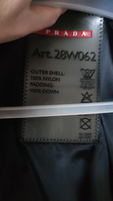 Prada пуховик женский M