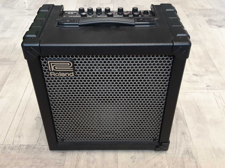 Super Wzmacniacz Roland Cube 60-efekty Boss-wyjście na kolumnę-zamiana