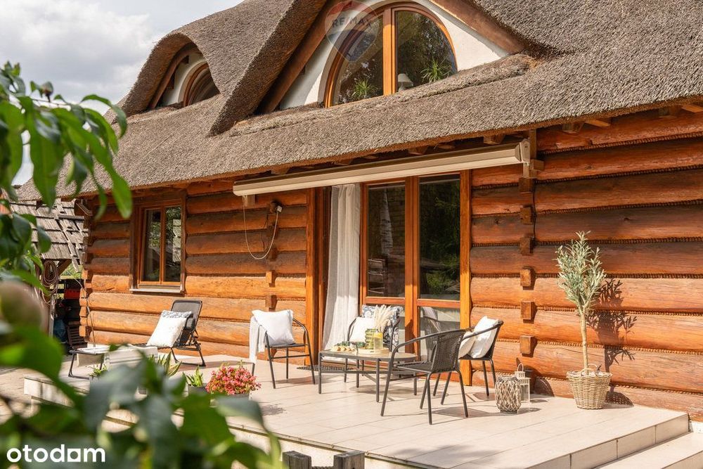 Bajkowy i ekologiczny dom z bala blisko Warszawy.