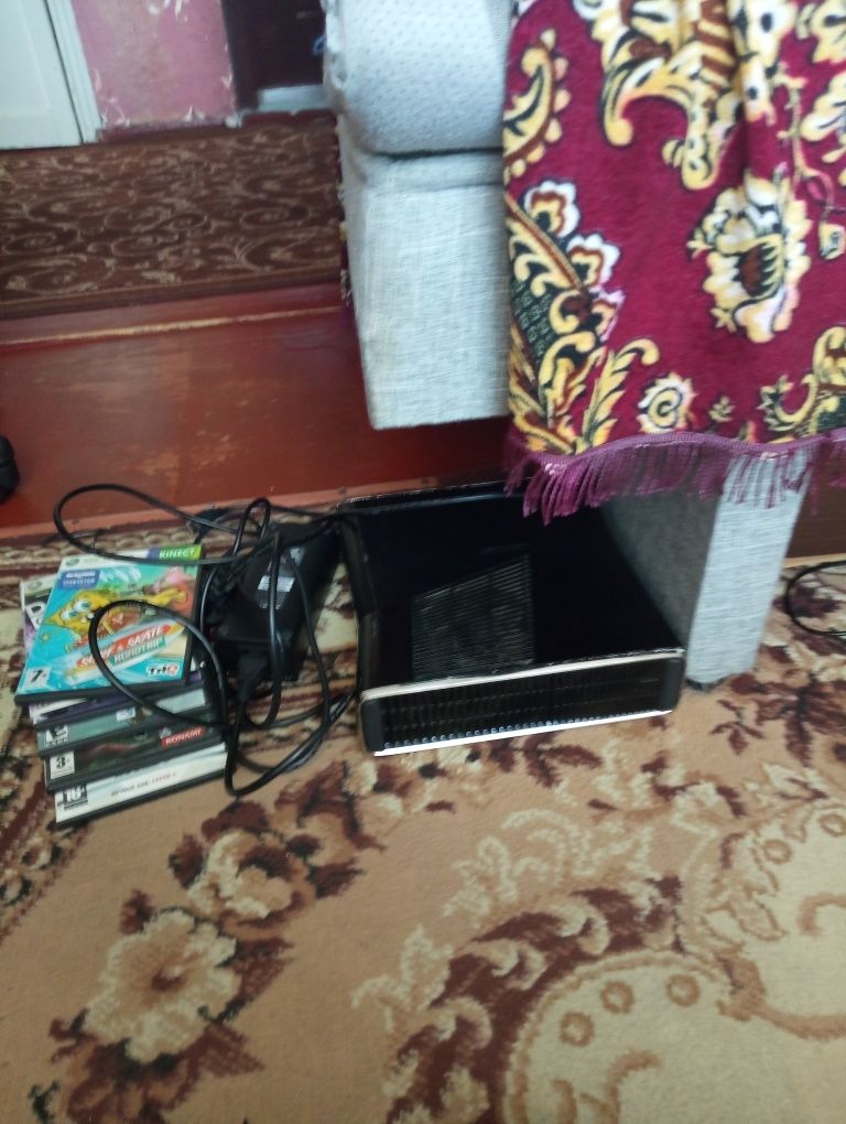 Продам xbox 360 s в гарному стані