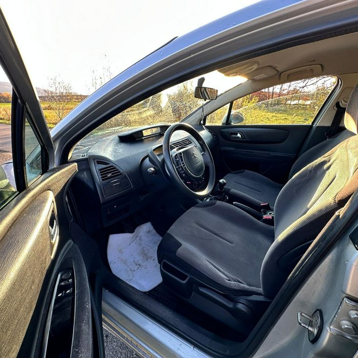 Citroen C4 Citroen C4 1,6 HDi 109 KM