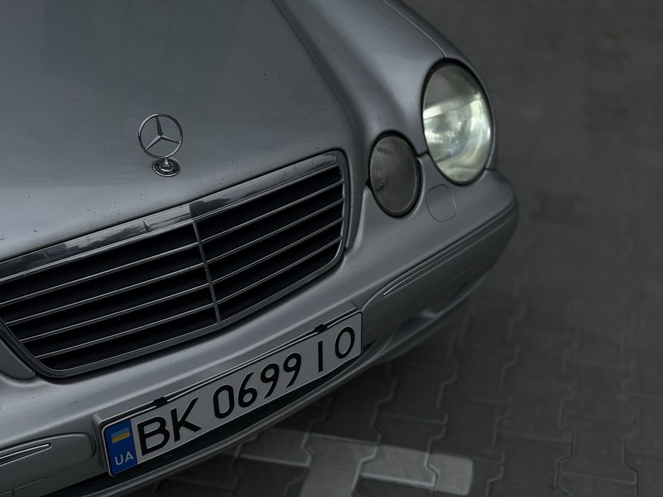 Mercedes-Benz W210 E320 4matic