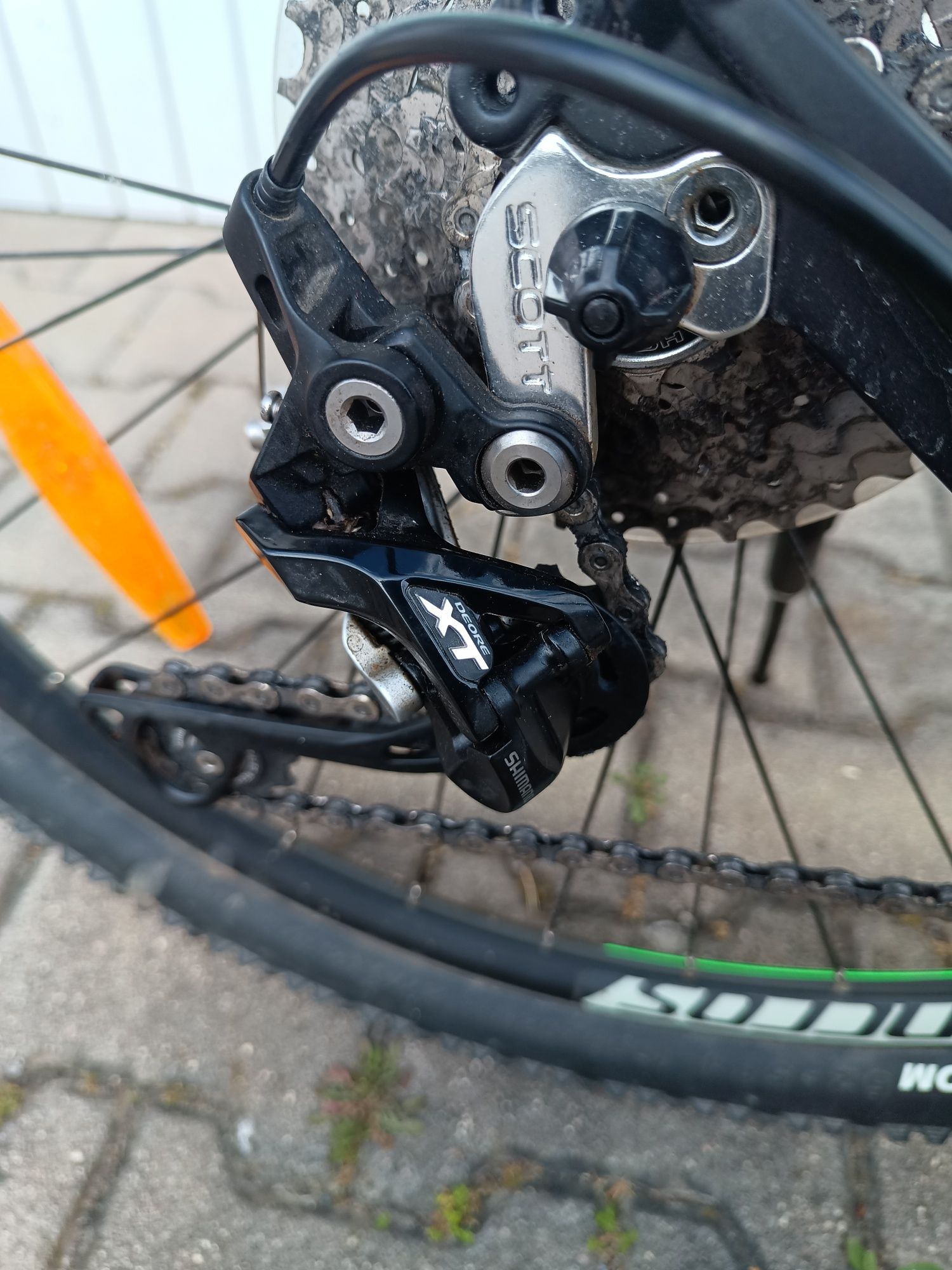 Scott Aspect 710/RockShox/3x10DeoreXT/Rama17.5/igła