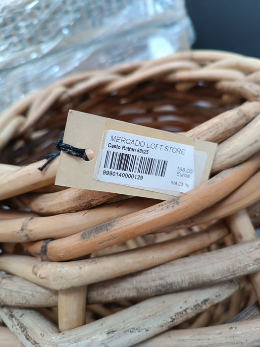 Conjunto Rattan - cadeira, cestos e batedor