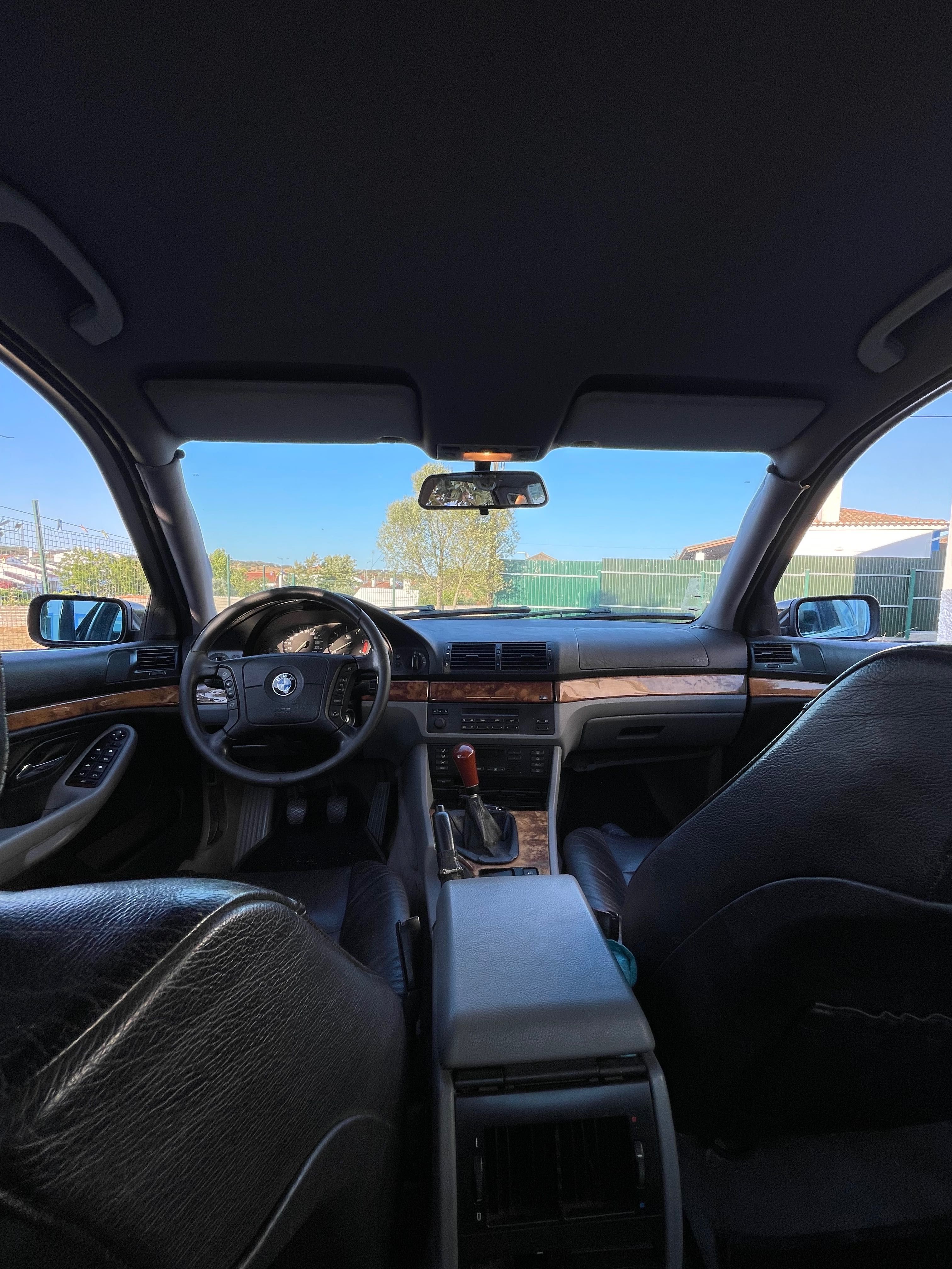 BMW 525 tds vendo ou troco