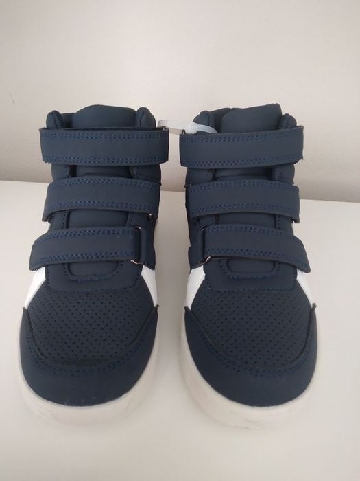 Nowe buty chłopięce, półbuty trzewiki, r.32