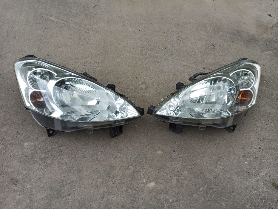 Фара передня Berlingo b9 partner b9 08-12 фари фары