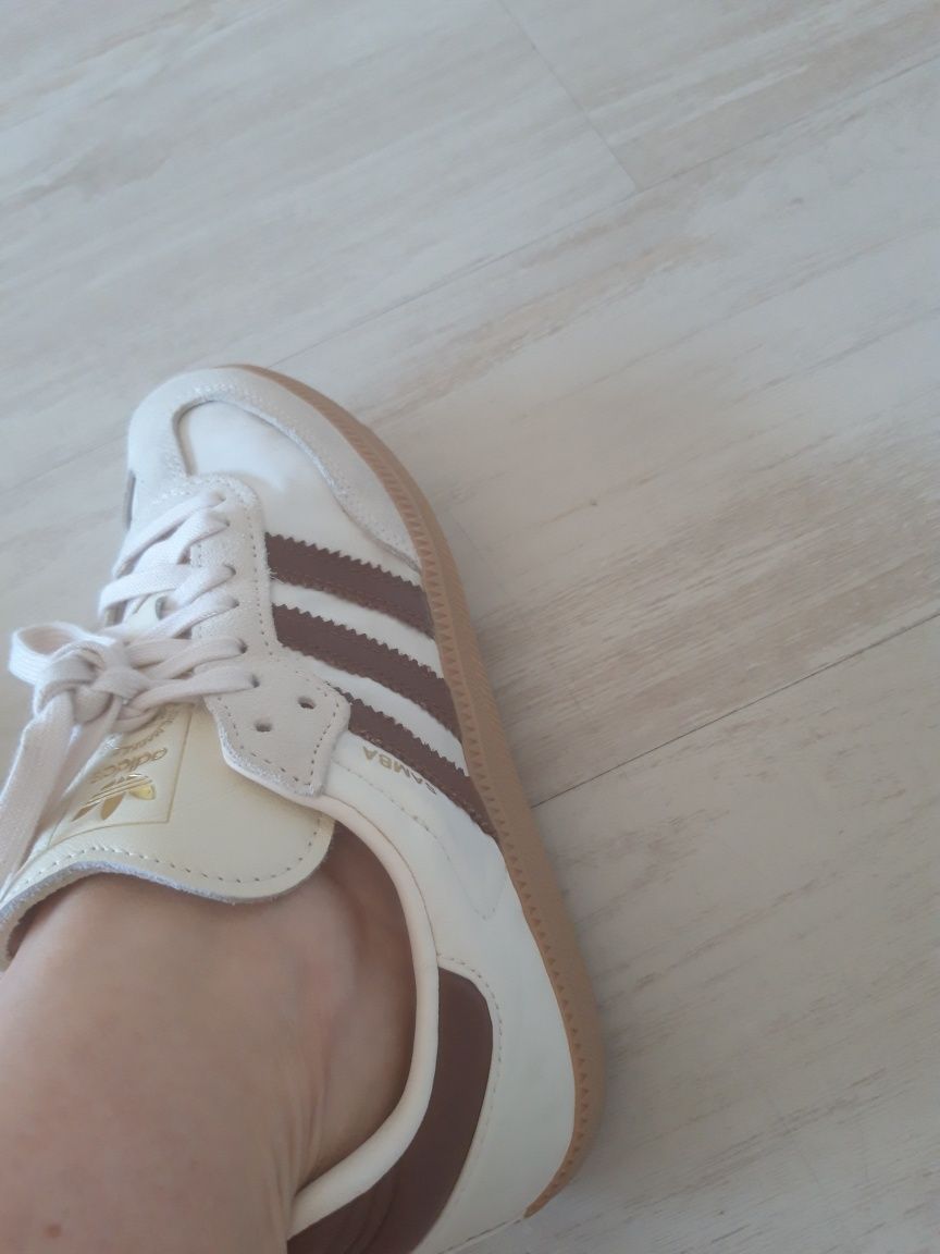 Ténis Adidas Samba