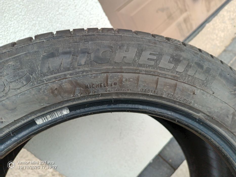 235/55 R18 Michelin lato