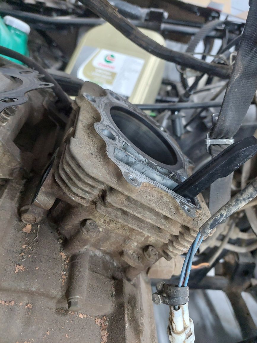 Cylinder + tłok - oryginał- Quad Suzuki Eiger 400