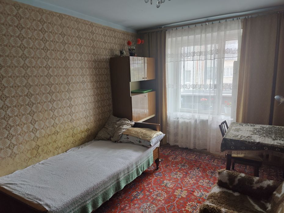 Задаю кімнату в квартирі для 1 хлопця пр. Чорновола (Арсен)