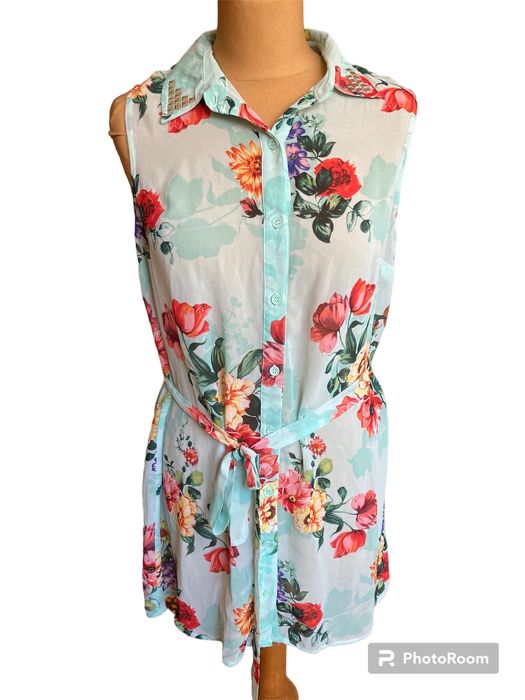 Przezroczysta tunika w kwiaty