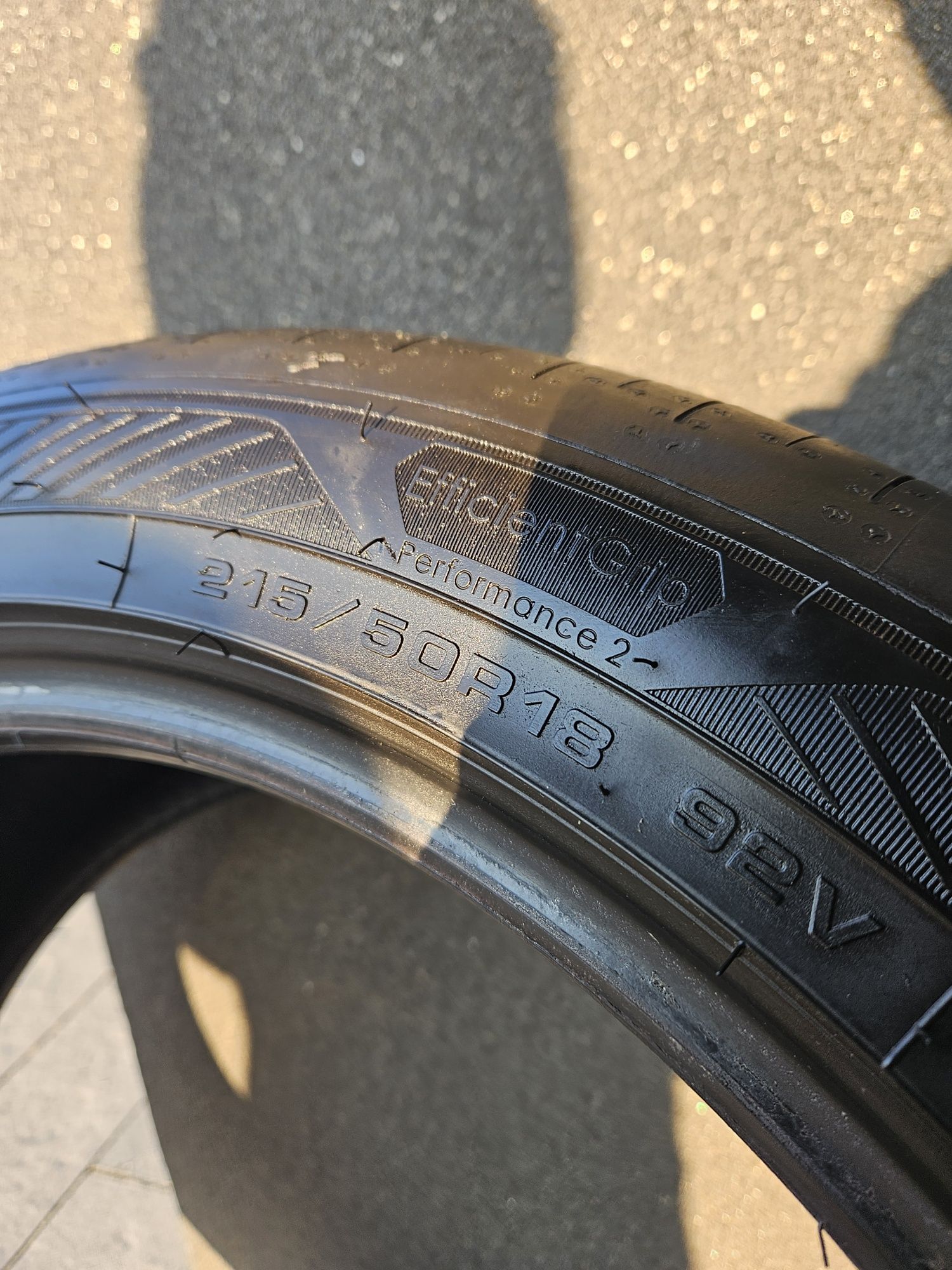 Opony letnie  goodyear eficient grip performance 2 215/50R18 jak nowe