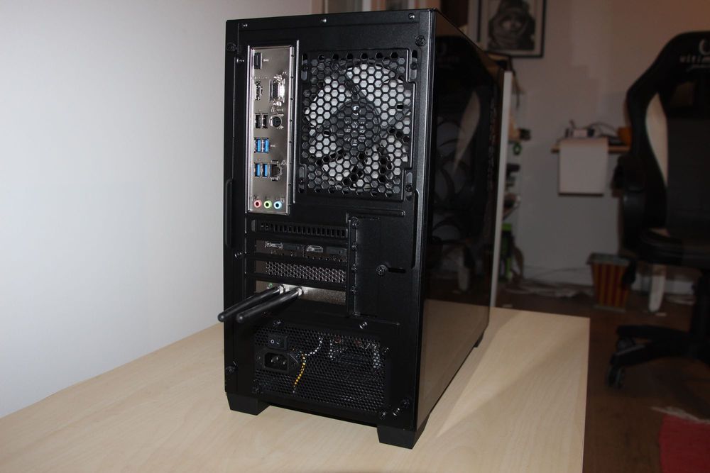 Computador de Secretária Gaming/Trabalho – Rápido e Pronto a Usar