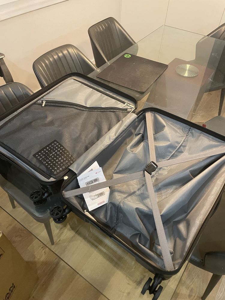 Mala de Viagem Média American Tourister