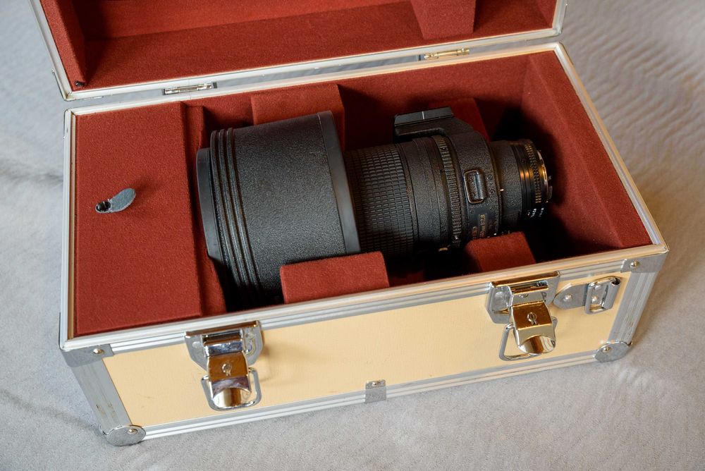 Nikon ED AF Nikkor 300 mm 1:2.8 stan idealny, serwisowany