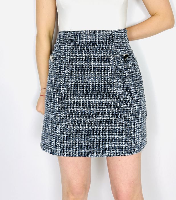 Spódnica mini z tkaniny boucle S 36